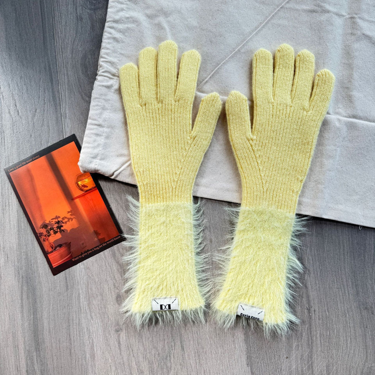 Soft glutinous rabbit fleece gloves girl sweet long leaky finger touch screen plush thick warm all-match cycling five-finger gloves